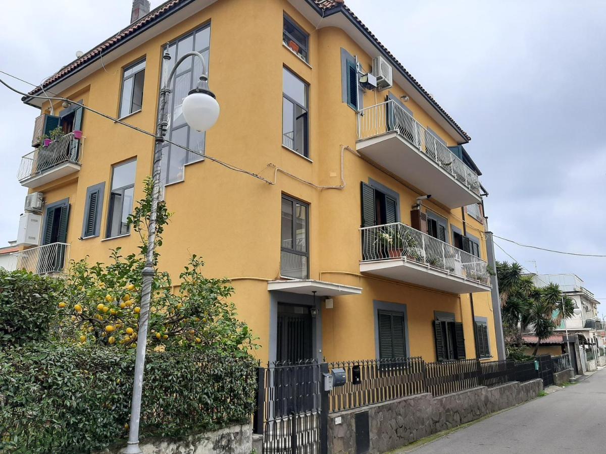 Appartement Casa Annalisa à Scauri  Extérieur photo